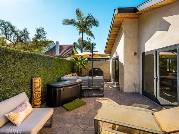512 Oceanhill, Huntington Beach CA 92648