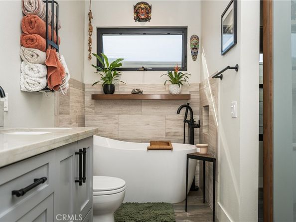 512 Oceanhill, Huntington Beach CA 92648