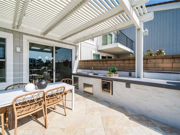 16214 Bimini Lane, Huntington Beach CA 92649