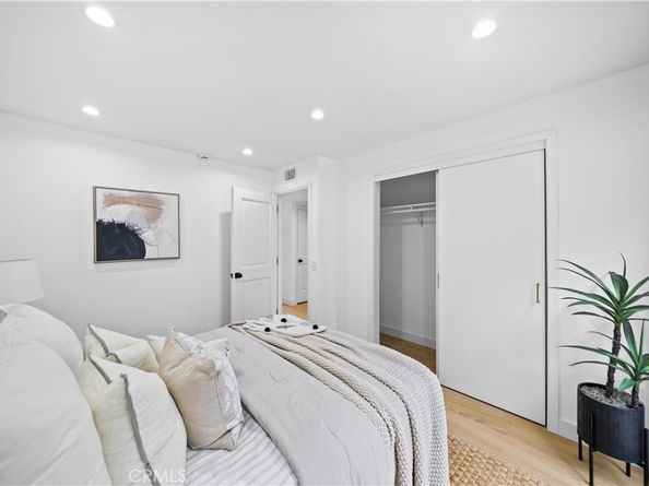 16214 Bimini Lane, Huntington Beach CA 92649