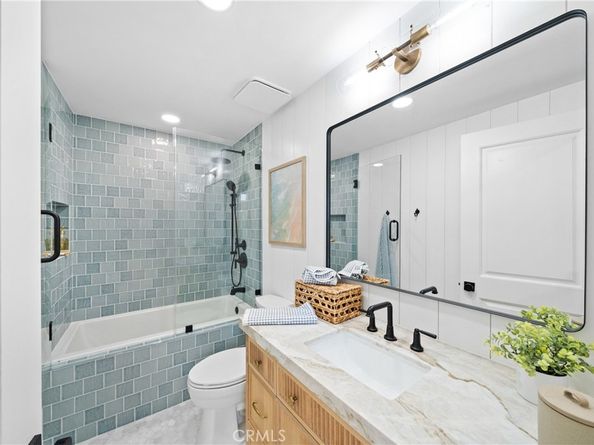 16214 Bimini Lane, Huntington Beach CA 92649