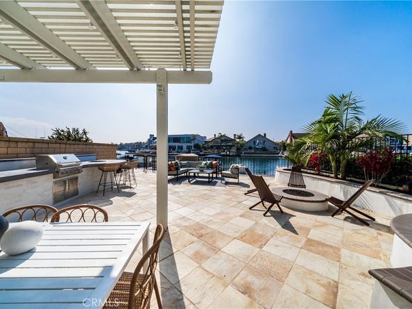 16214 Bimini Lane, Huntington Beach CA 92649