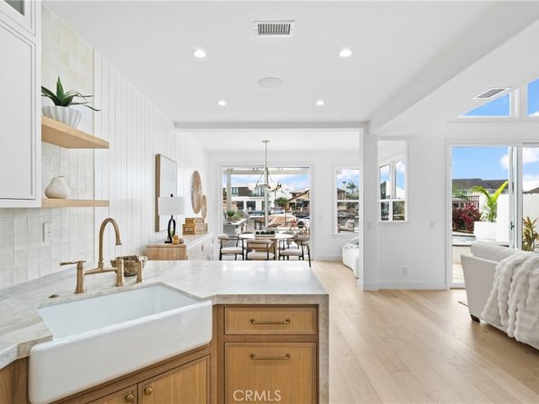 16214 Bimini Lane, Huntington Beach CA 92649