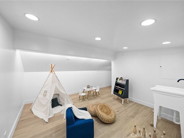 16214 Bimini Lane, Huntington Beach CA 92649