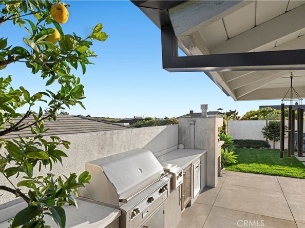 4000 Topside Lane, Corona Del Mar CA 92625