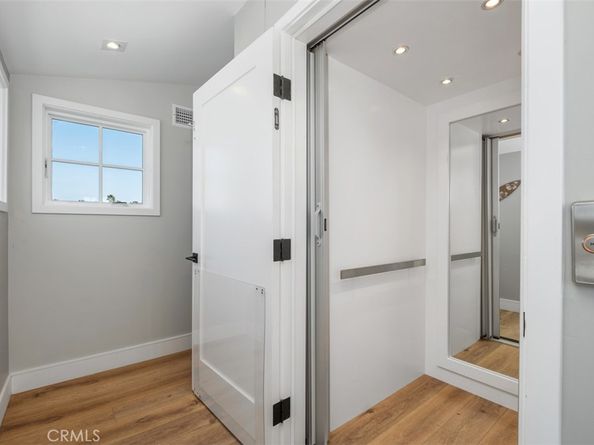 4918 SEASHORE Drive, Newport Beach CA 92663