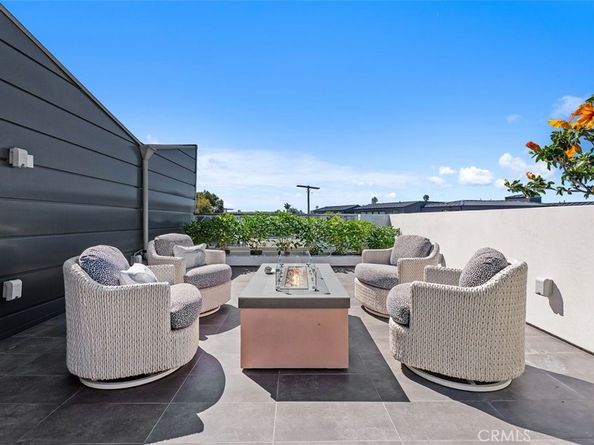 419 29th, Newport Beach CA 92663