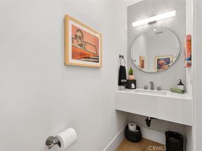 419 29th, Newport Beach CA 92663