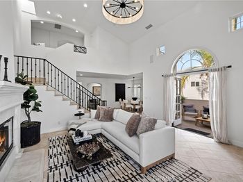 3307 Clay
