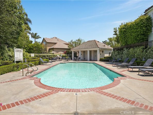 25 Belfort, Newport Coast CA 92657