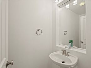 25 Belfort, Newport Coast CA 92657