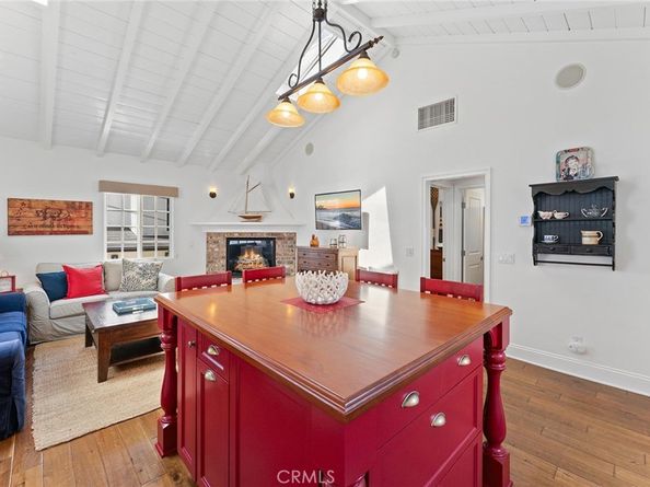 311 Amethyst Avenue, Newport Beach CA 92662