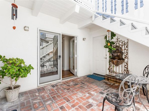 311 Amethyst Avenue, Newport Beach CA 92662