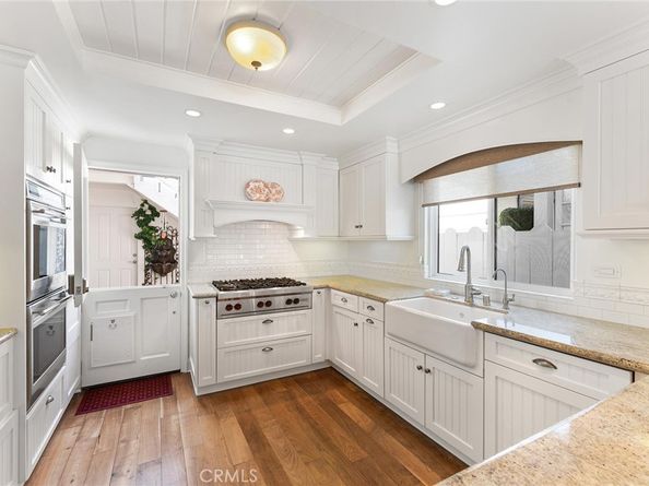 311 Amethyst Avenue, Newport Beach CA 92662