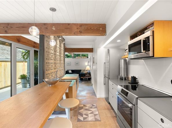 231 61st Street, Newport Beach CA 92663