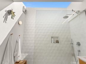 231 61st Street, Newport Beach CA 92663