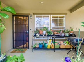14676 Via Fiesta 5, San Diego CA 92127
