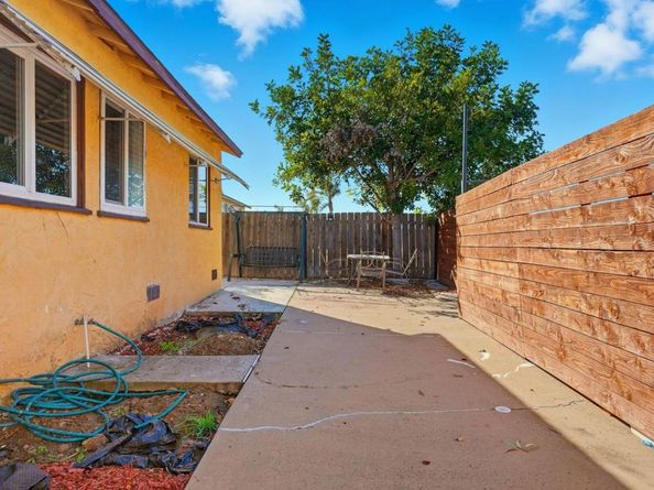 5744 46 Dream Street, San Diego CA 92114