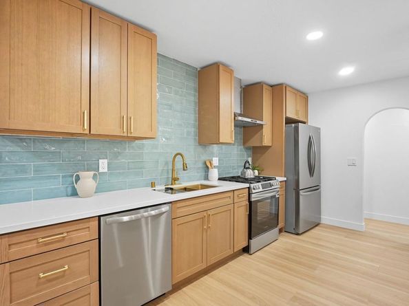 2851 Grandview Street, San Diego CA 92110