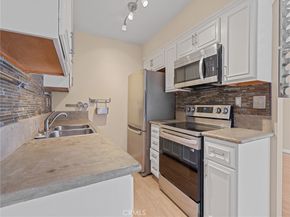 335 Cedar Avenue 412, Long Beach CA 90802