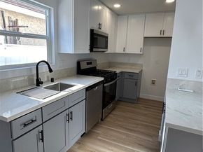 2033 W Burnett Street, Long Beach CA 90810