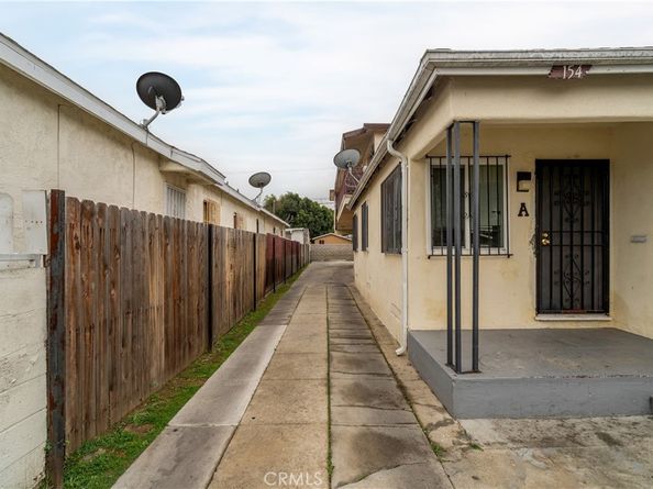 154 E 82nd Place, Los Angeles CA 90003