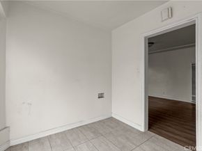 154 E 82nd Place, Los Angeles CA 90003