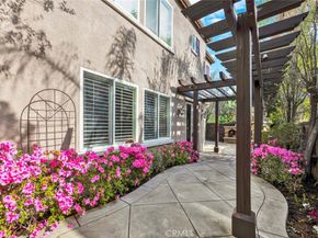 8 Versailles, Irvine CA 92602