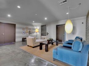 300 E 4th Street 103, Long Beach CA 90802