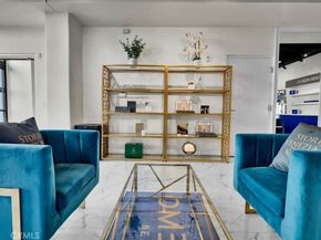 300 E 4th Street 103, Long Beach CA 90802