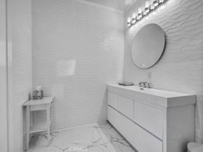 300 E 4th Street 103, Long Beach CA 90802