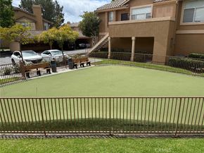 19431 Rue De Valore 14A, Lake Forest CA 92610