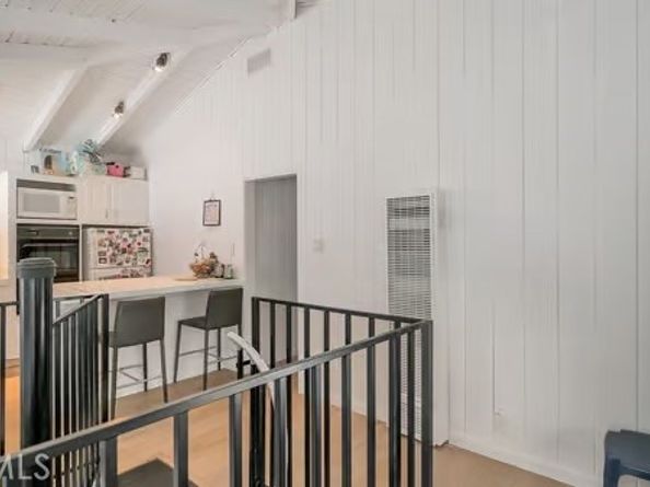 21 68th Place, Long Beach CA 90803