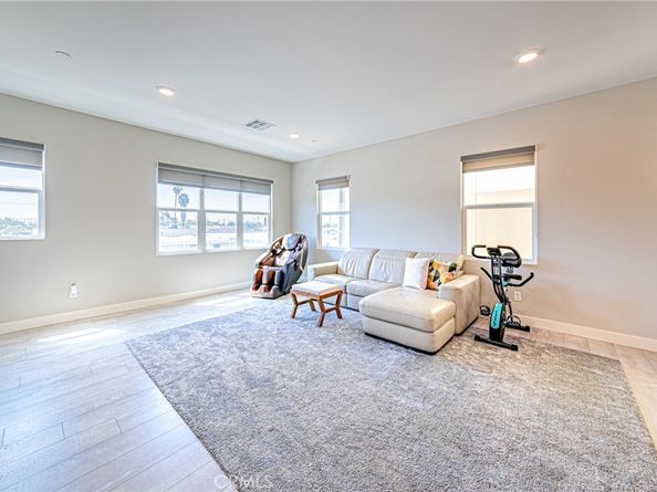 1676 W Rhombus Lane, Anaheim CA 92802