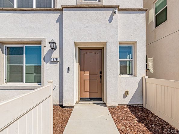 1676 W Rhombus Lane, Anaheim CA 92802