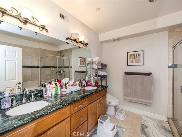 616 S Wilton Place S 201, Los Angeles CA 90005