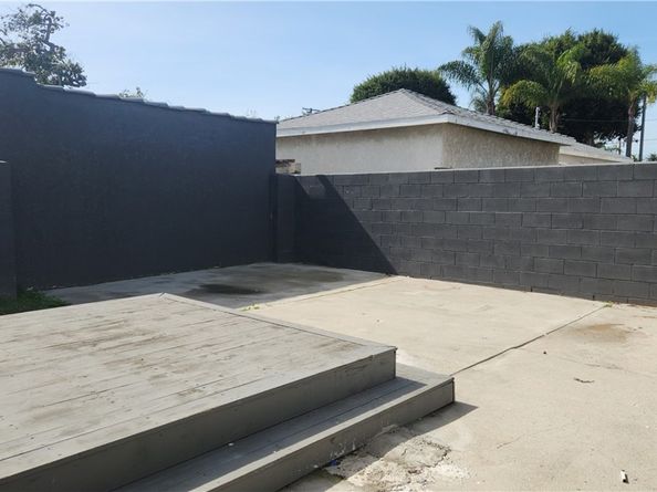 913 S Truro Avenue, Inglewood CA 90301