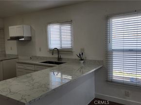913 S Truro Avenue, Inglewood CA 90301