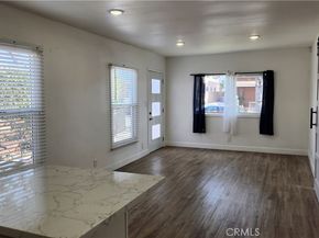 913 S Truro Avenue, Inglewood CA 90301