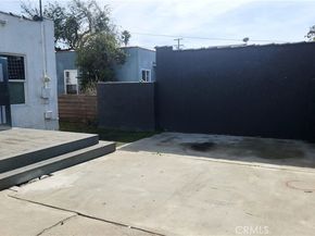 913 S Truro Avenue, Inglewood CA 90301