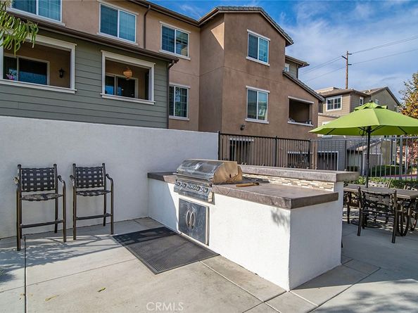 1052 Newberry Lane, Claremont CA 91711