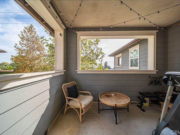 1052 Newberry Lane, Claremont CA 91711