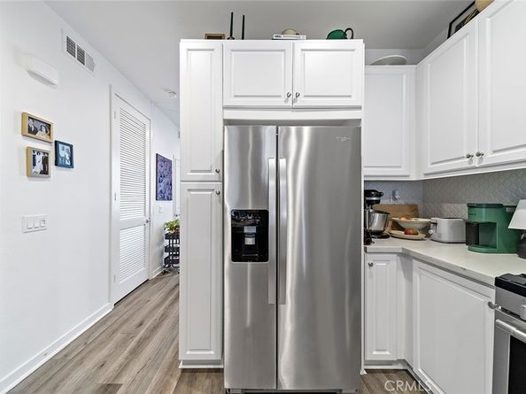 1052 Newberry Lane, Claremont CA 91711