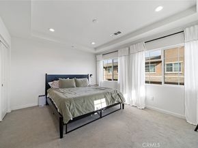1052 Newberry Lane, Claremont CA 91711