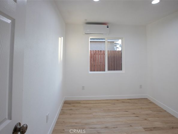 1402 E Luray Street, Long Beach CA 90807