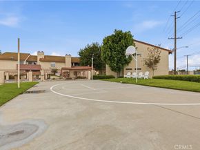 2637 W Cameron Court 118, Anaheim CA 92801