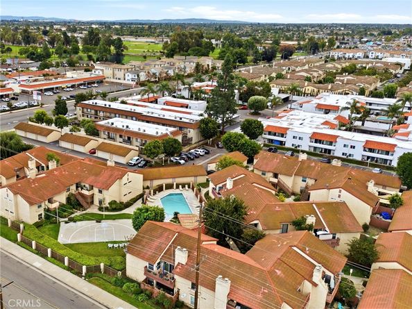 2637 W Cameron Court 118, Anaheim CA 92801