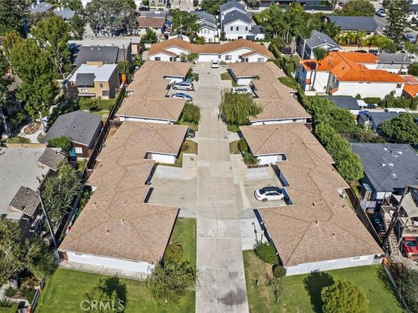 184 E 21st St, Costa Mesa CA 92627