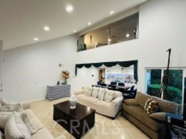 12711 Castleford, Cerritos CA 90703