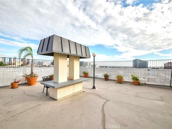 421 S La Fayette Park Pl 427, Los Angeles CA 90057